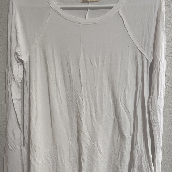 Hollister long sleeve tee - Picture 1 of 3